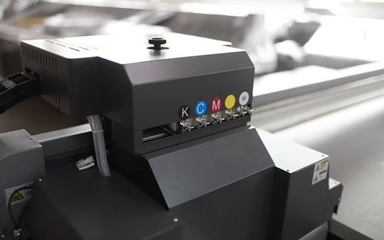 Efficient Automatic Digital Printing Machine UV Roll To Roll Series ...